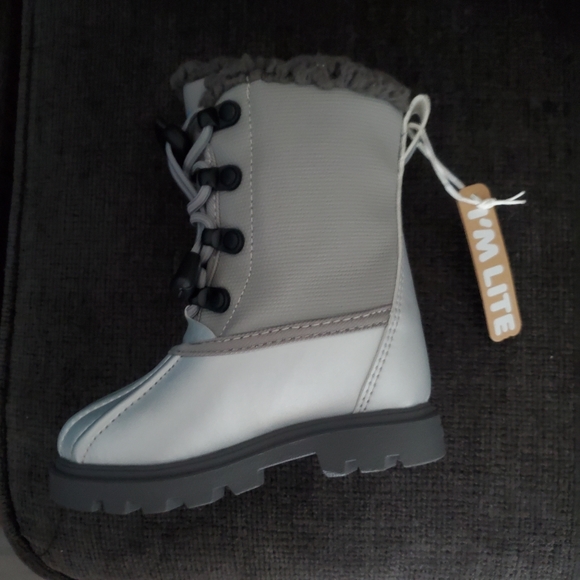 Nib native treklite snow boots childrens 6 - Picture 5 of 8